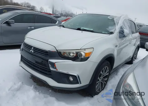 2017 Mitsubishi Outlander Sport 2.4 Se z USA, uszkodzony, nr VIN JA4AP3AW2HZ044622